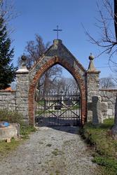 Brama wejciowa na cmentarz
